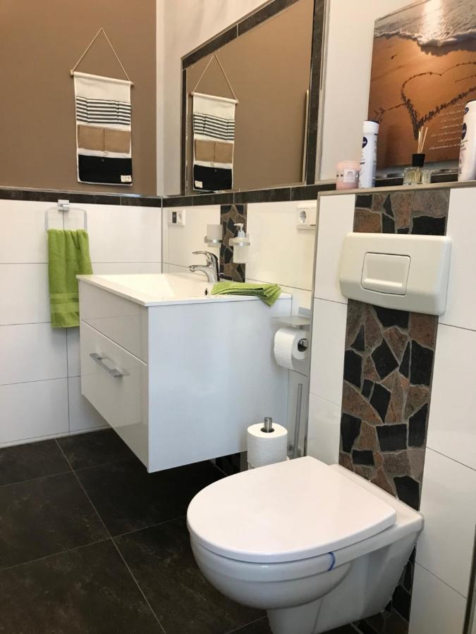 Stadthaus Artur - Apartment Madrid 렘샤이트 외부 사진